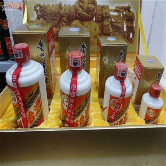 萝北回收整箱茅台多少钱哪里回收(附近上门回收茅台酒）